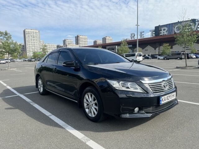 Черный Тойота Камри, объемом двигателя 2.5 л и пробегом 206 тыс. км за 12100 $, фото 7 на Automoto.ua