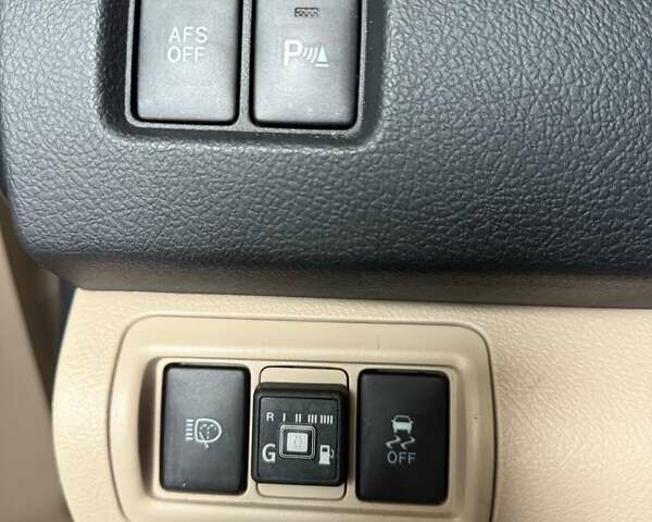 Черный Тойота Камри, объемом двигателя 2.49 л и пробегом 200 тыс. км за 10000 $, фото 60 на Automoto.ua