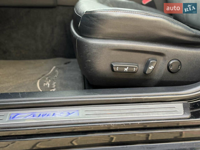 Чорний Тойота Камрі, об'ємом двигуна 2.5 л та пробігом 208 тис. км за 13700 $, фото 29 на Automoto.ua