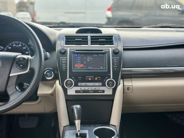 Тойота Камрі 2013 у Києві на Automoto.ua Чорний Тойота Камрі, об'ємом двигуна 0 л та пробігом 240 тис. км за 11600 $, фото 12 на Automoto.ua