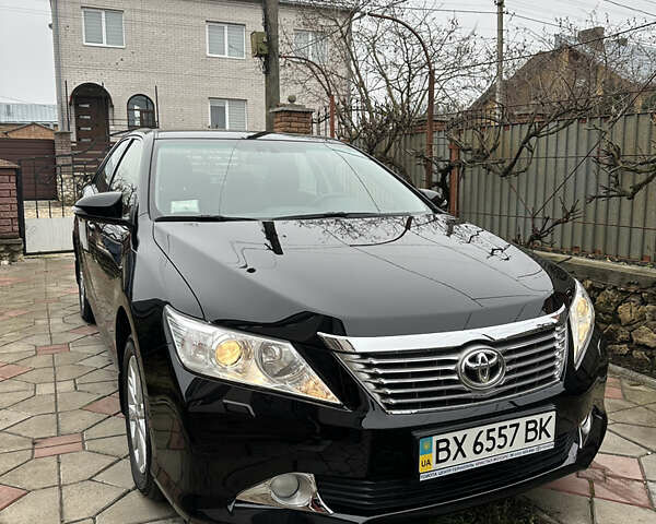Черный Тойота Камри, объемом двигателя 2.5 л и пробегом 10 тыс. км за 21200 $, фото 8 на Automoto.ua