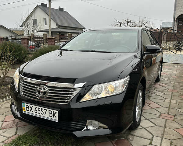 Черный Тойота Камри, объемом двигателя 2.5 л и пробегом 10 тыс. км за 21200 $, фото 12 на Automoto.ua