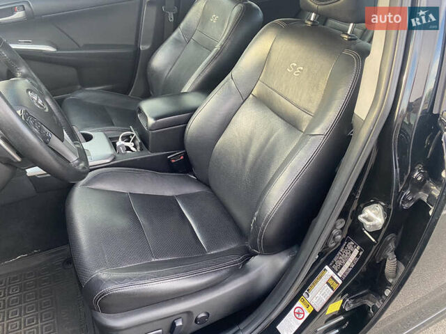 Черный Тойота Камри, объемом двигателя 2.5 л и пробегом 280 тыс. км за 12500 $, фото 11 на Automoto.ua