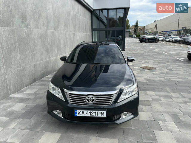 Черный Тойота Камри, объемом двигателя 2.49 л и пробегом 136 тыс. км за 13500 $, фото 3 на Automoto.ua