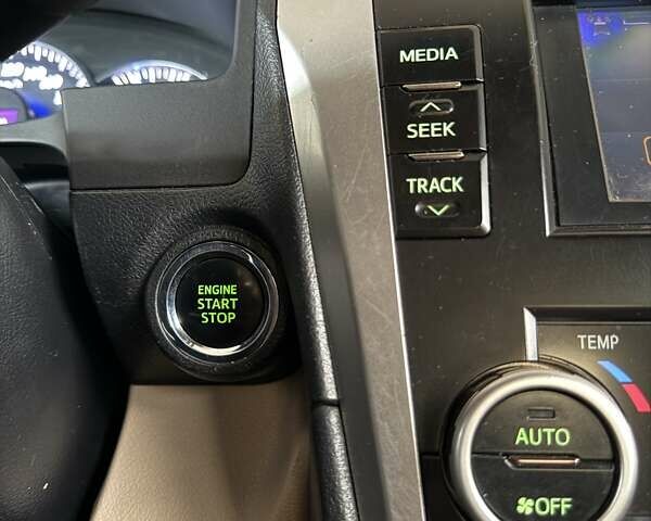 Черный Тойота Камри, объемом двигателя 2.49 л и пробегом 200 тыс. км за 10000 $, фото 57 на Automoto.ua