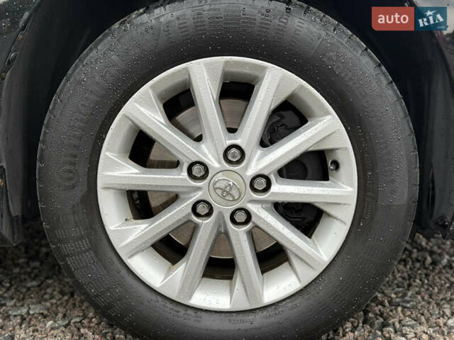 Тойота Камри 2013 в Умани на Automoto.ua Черный Тойота Камри, объемом двигателя 2.5 л и пробегом 244 тыс. км за 12450 $, фото 6 на Automoto.ua