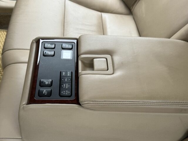 Черный Тойота Камри, объемом двигателя 2.5 л и пробегом 200 тыс. км за 9900 $, фото 14 на Automoto.ua