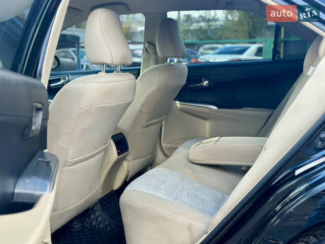 Черный Тойота Камри, объемом двигателя 2.49 л и пробегом 240 тыс. км за 11600 $, фото 16 на Automoto.ua