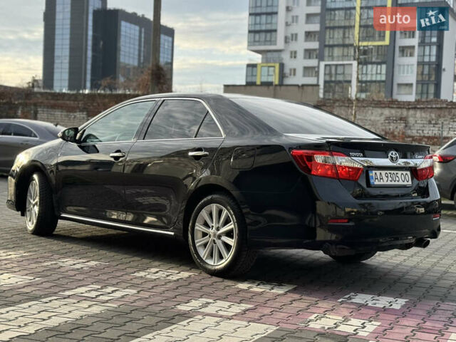 Чорний Тойота Камрі, об'ємом двигуна 2.5 л та пробігом 208 тис. км за 13700 $, фото 3 на Automoto.ua
