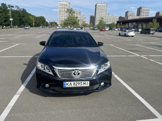 Черный Тойота Камри, объемом двигателя 2.5 л и пробегом 206 тыс. км за 12100 $, фото 3 на Automoto.ua