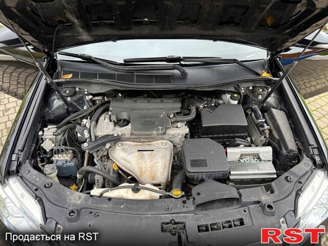 Черный Тойота Камри, объемом двигателя 2.5 л и пробегом 200 тыс. км за 9900 $, фото 5 на Automoto.ua