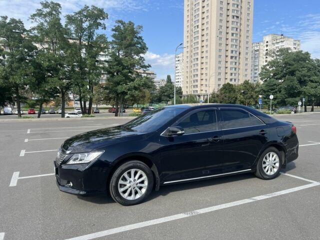 Черный Тойота Камри, объемом двигателя 2.5 л и пробегом 206 тыс. км за 12100 $, фото 10 на Automoto.ua