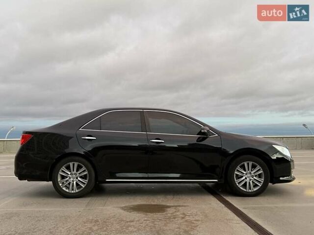 Черный Тойота Камри, объемом двигателя 2.49 л и пробегом 200 тыс. км за 10000 $, фото 18 на Automoto.ua