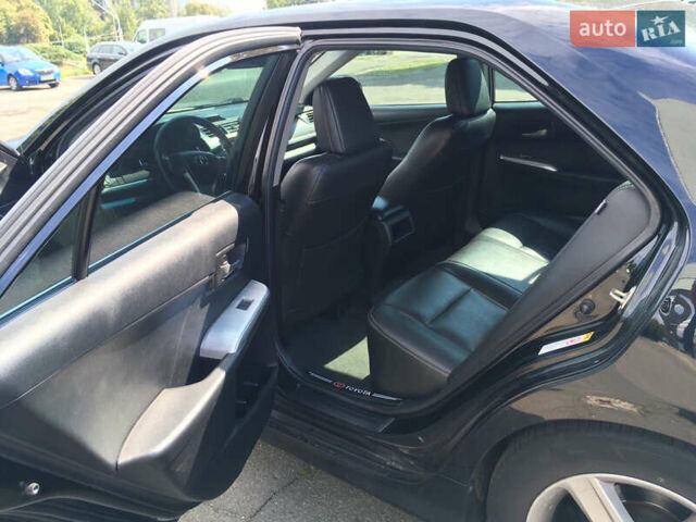 Черный Тойота Камри, объемом двигателя 2.5 л и пробегом 280 тыс. км за 12500 $, фото 5 на Automoto.ua