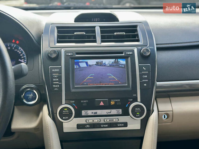 Черный Тойота Камри, объемом двигателя 2.49 л и пробегом 240 тыс. км за 11600 $, фото 13 на Automoto.ua