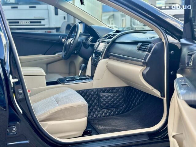 Тойота Камрі 2013 у Києві на Automoto.ua Чорний Тойота Камрі, об'ємом двигуна 0 л та пробігом 240 тис. км за 11600 $, фото 19 на Automoto.ua