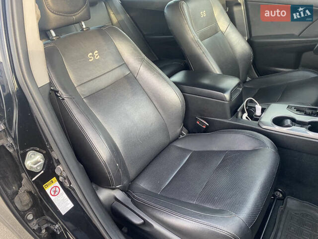 Черный Тойота Камри, объемом двигателя 2.5 л и пробегом 280 тыс. км за 12500 $, фото 9 на Automoto.ua