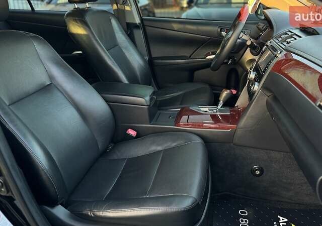 Черный Тойота Камри, объемом двигателя 2.5 л и пробегом 235 тыс. км за 16500 $, фото 21 на Automoto.ua