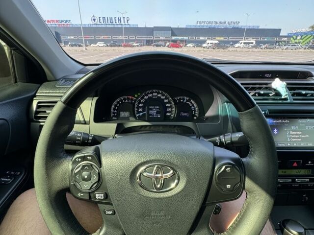 Черный Тойота Камри, объемом двигателя 2.5 л и пробегом 244 тыс. км за 14500 $, фото 15 на Automoto.ua