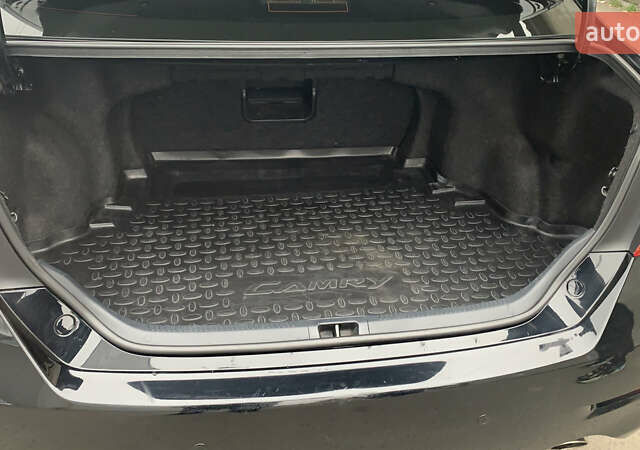 Чорний Тойота Камрі, об'ємом двигуна 2.5 л та пробігом 124 тис. км за 14700 $, фото 10 на Automoto.ua