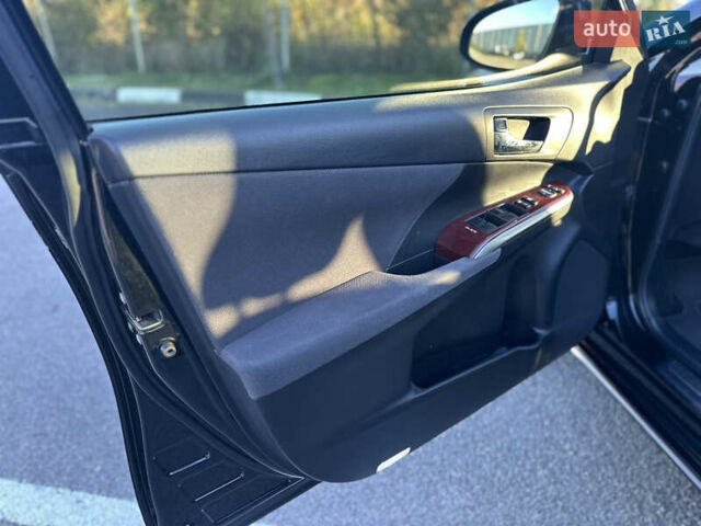 Чорний Тойота Камрі, об'ємом двигуна 2.5 л та пробігом 188 тис. км за 12900 $, фото 30 на Automoto.ua