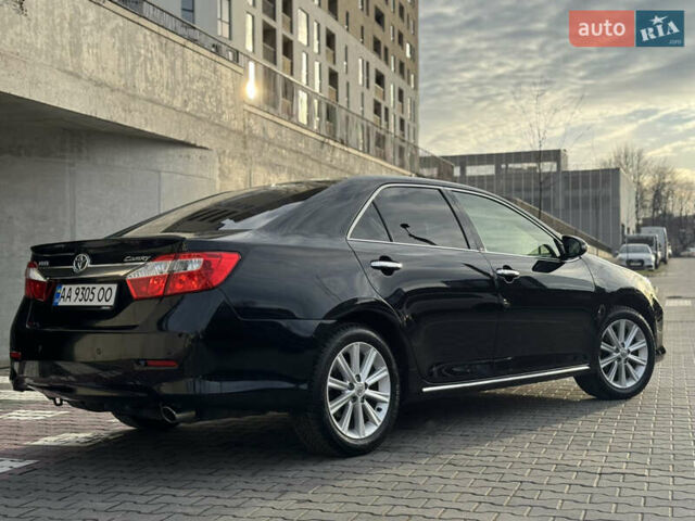 Чорний Тойота Камрі, об'ємом двигуна 2.5 л та пробігом 208 тис. км за 13700 $, фото 11 на Automoto.ua