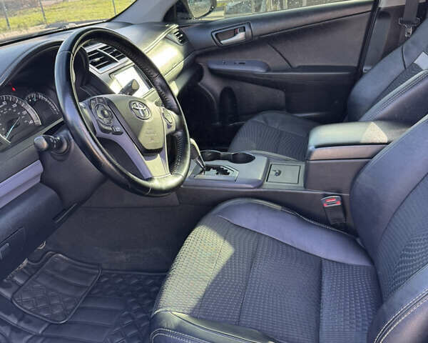 Черный Тойота Камри, объемом двигателя 2.49 л и пробегом 142 тыс. км за 13200 $, фото 20 на Automoto.ua