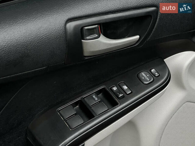 Чорний Тойота Камрі, об'ємом двигуна 2.49 л та пробігом 199 тис. км за 10999 $, фото 29 на Automoto.ua