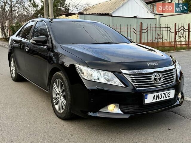 Чорний Тойота Камрі, об'ємом двигуна 2.49 л та пробігом 185 тис. км за 12000 $, фото 14 на Automoto.ua