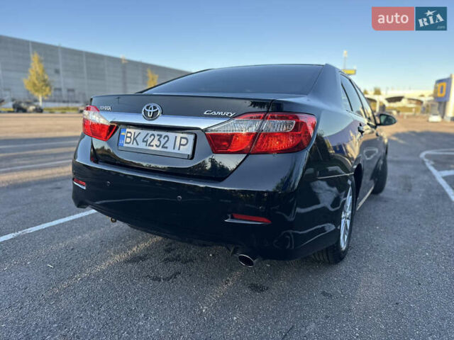 Чорний Тойота Камрі, об'ємом двигуна 2.5 л та пробігом 188 тис. км за 12900 $, фото 19 на Automoto.ua