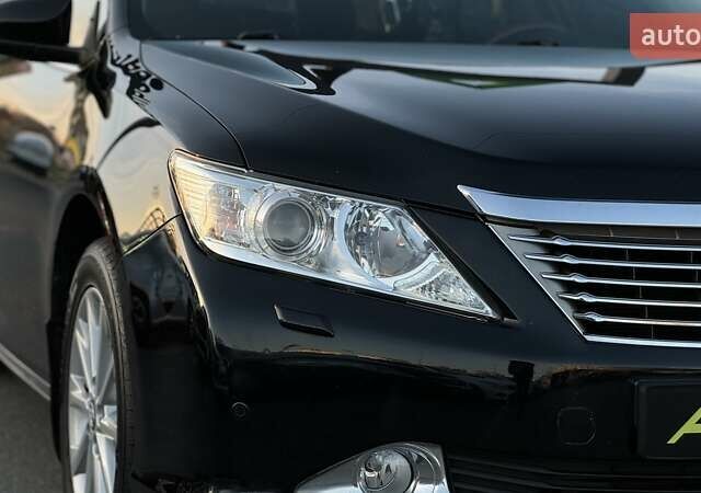 Черный Тойота Камри, объемом двигателя 2.5 л и пробегом 235 тыс. км за 16500 $, фото 42 на Automoto.ua