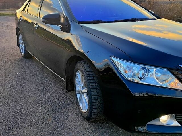 Черный Тойота Камри, объемом двигателя 3.5 л и пробегом 169 тыс. км за 15500 $, фото 6 на Automoto.ua