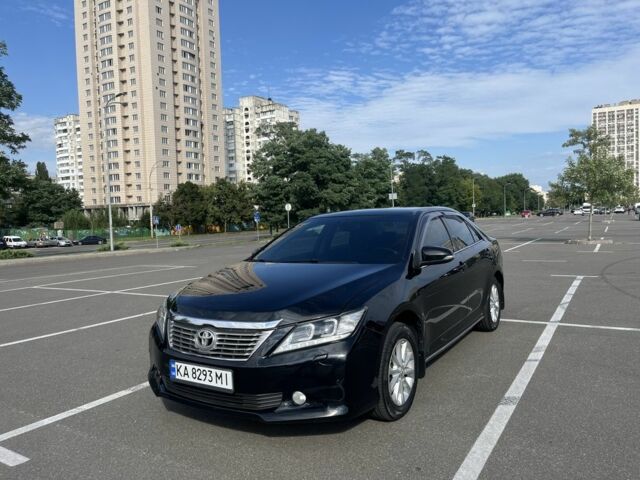 Черный Тойота Камри, объемом двигателя 2.5 л и пробегом 206 тыс. км за 12100 $, фото 20 на Automoto.ua