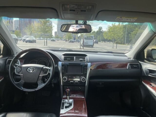 Черный Тойота Камри, объемом двигателя 2.5 л и пробегом 206 тыс. км за 12100 $, фото 12 на Automoto.ua