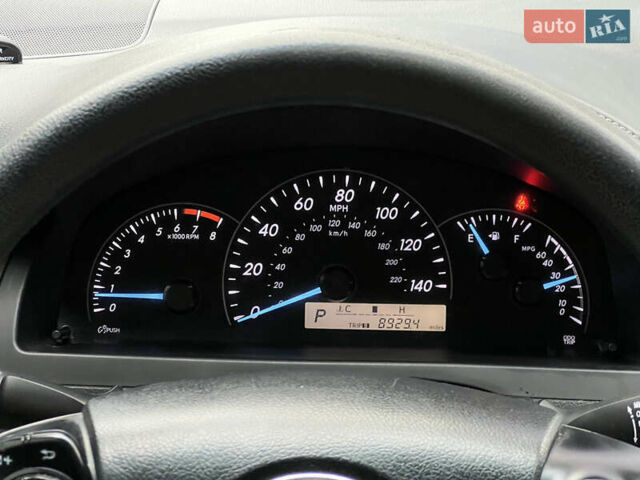 Чорний Тойота Камрі, об'ємом двигуна 2.49 л та пробігом 199 тис. км за 10999 $, фото 35 на Automoto.ua