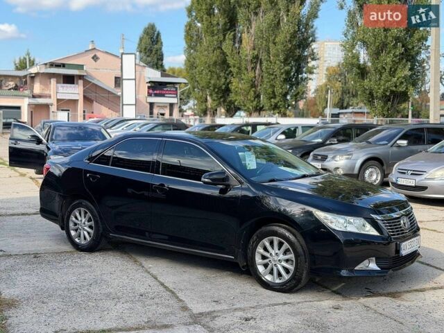 Чорний Тойота Камрі, об'ємом двигуна 2.49 л та пробігом 196 тис. км за 13200 $, фото 3 на Automoto.ua