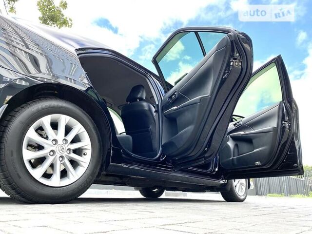 Черный Тойота Камри, объемом двигателя 2.5 л и пробегом 26 тыс. км за 16800 $, фото 74 на Automoto.ua