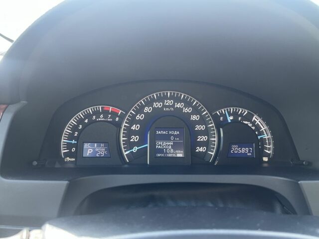 Черный Тойота Камри, объемом двигателя 2.5 л и пробегом 206 тыс. км за 12100 $, фото 13 на Automoto.ua