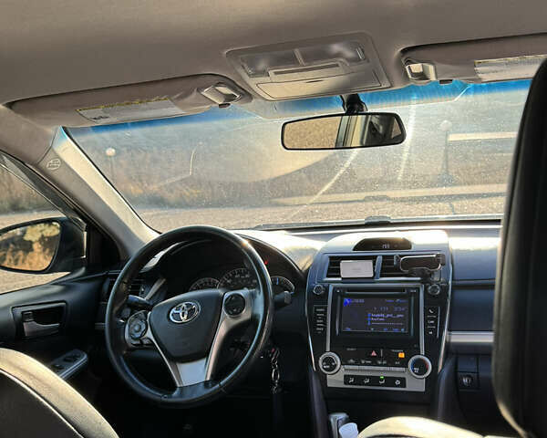 Черный Тойота Камри, объемом двигателя 2.49 л и пробегом 315 тыс. км за 12500 $, фото 3 на Automoto.ua