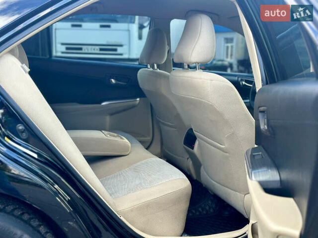 Черный Тойота Камри, объемом двигателя 2.49 л и пробегом 240 тыс. км за 11600 $, фото 18 на Automoto.ua