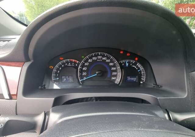 Черный Тойота Камри, объемом двигателя 2.5 л и пробегом 212 тыс. км за 12500 $, фото 5 на Automoto.ua