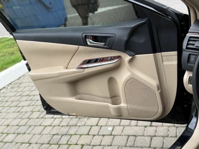 Черный Тойота Камри, объемом двигателя 2.5 л и пробегом 200 тыс. км за 9900 $, фото 20 на Automoto.ua