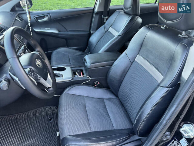 Черный Тойота Камри, объемом двигателя 2.49 л и пробегом 370 тыс. км за 9999 $, фото 10 на Automoto.ua