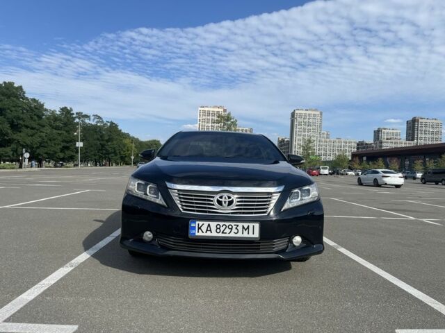 Черный Тойота Камри, объемом двигателя 2.5 л и пробегом 206 тыс. км за 12100 $, фото 4 на Automoto.ua