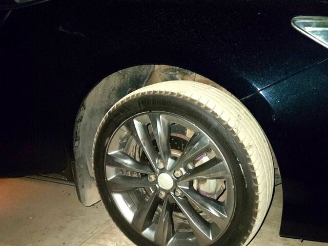 Черный Тойота Камри, объемом двигателя 3.5 л и пробегом 169 тыс. км за 15500 $, фото 1 на Automoto.ua