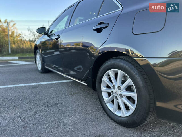 Чорний Тойота Камрі, об'ємом двигуна 2.5 л та пробігом 188 тис. км за 12900 $, фото 20 на Automoto.ua