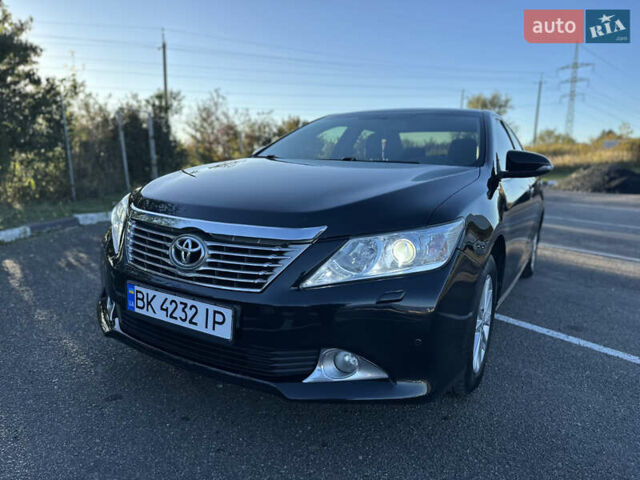 Чорний Тойота Камрі, об'ємом двигуна 2.5 л та пробігом 188 тис. км за 12900 $, фото 11 на Automoto.ua