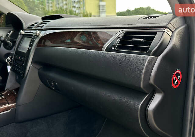 Чорний Тойота Камрі, об'ємом двигуна 2.49 л та пробігом 182 тис. км за 14999 $, фото 54 на Automoto.ua