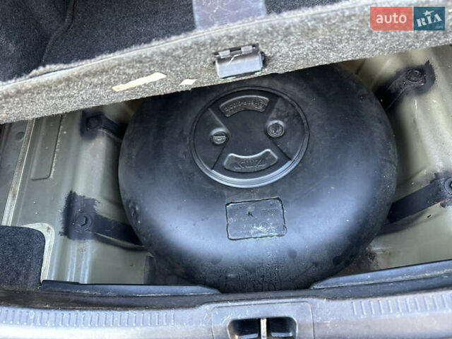 Чорний Тойота Камрі, об'ємом двигуна 2.49 л та пробігом 97 тис. км за 13200 $, фото 24 на Automoto.ua