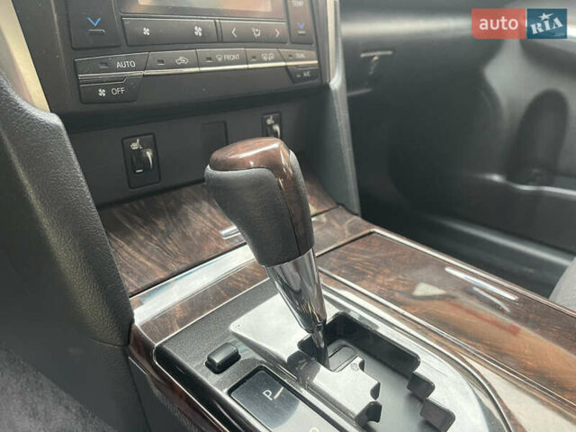 Тойота Камри 2014 в Черкассах на Automoto.ua Черный Тойота Камри, объемом двигателя 2.5 л и пробегом 189 тыс. км за 14250 $, фото 27 на Automoto.ua